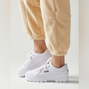 NWB FILA Theme Low Sneaker - White Size 9